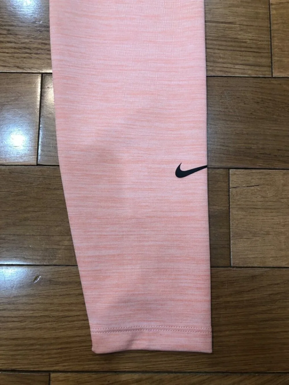 NWT The Nike One Tight Fit Mid Rise Full Length Performance Orange Leggings Sz S